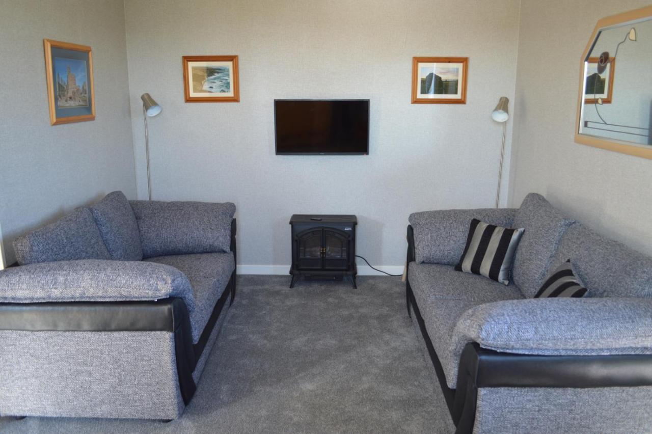 Bachylis Self Catering Villa Kirkwall Bagian luar foto